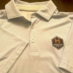 Vineyard Vines Performance Polo.